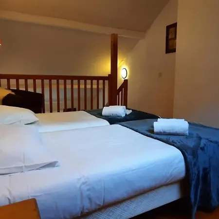 Duplex-chalet Entre Et Montagne Avec Balcon Lugrin