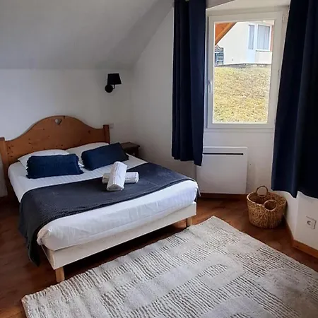 Duplex-chalet Entre Et Montagne Avec Balcon Apartamento *
